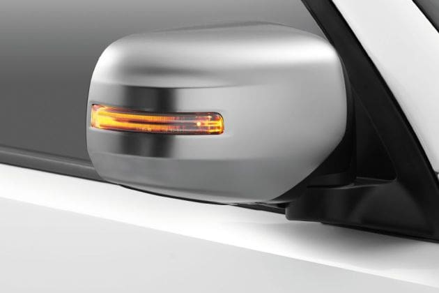 Mitsubishi pajerosport null